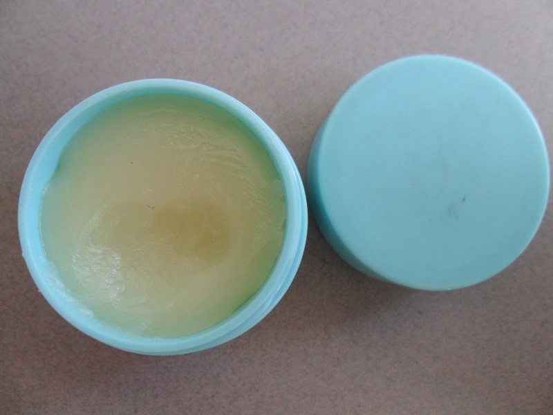 ip balm in blue container