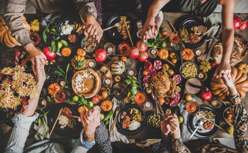 A tooth-friendly Thanksgiving feast for good oral health